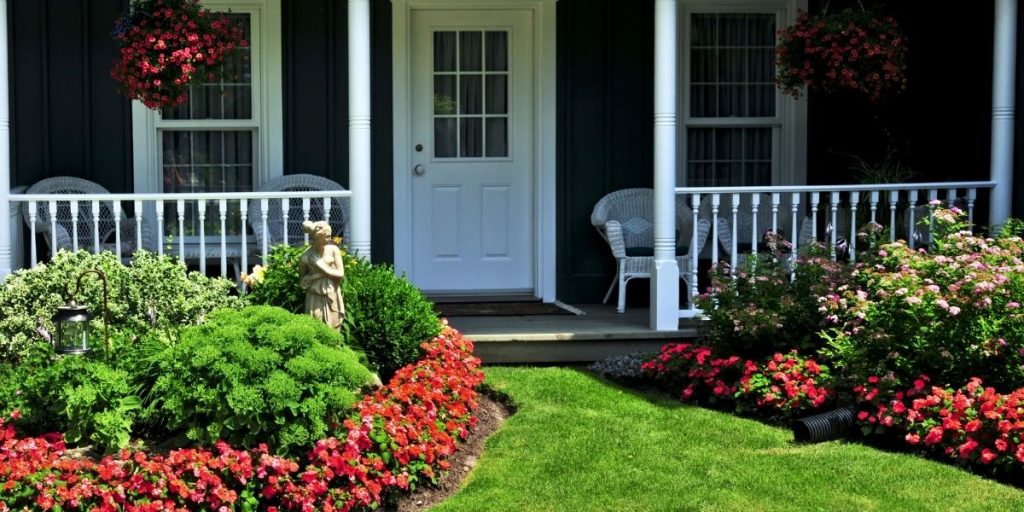 Make Your Front Yard Landscaping Breath - Tips & Tricks